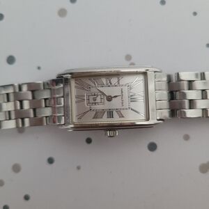 Hamilton Vintage Watch Classic Silver Tone Needs Battery As Is